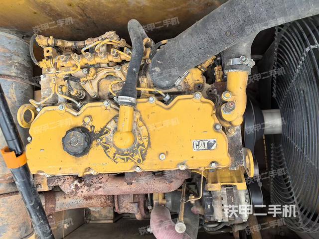 发动机整体俯视（整机外观）