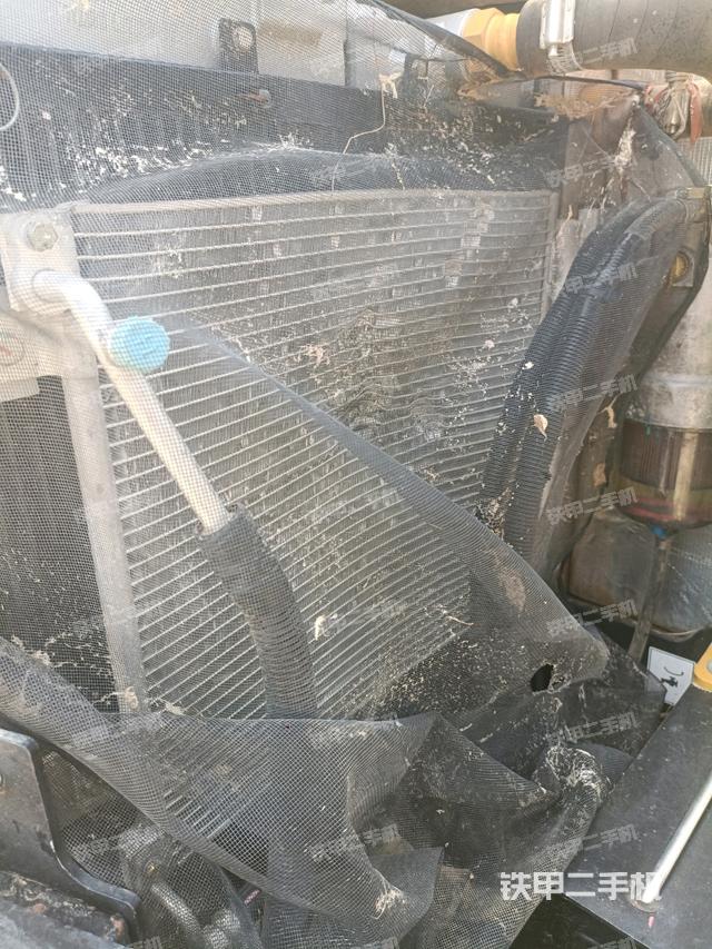 散熱器室(大件艙室) 散熱器室(大件艙室)