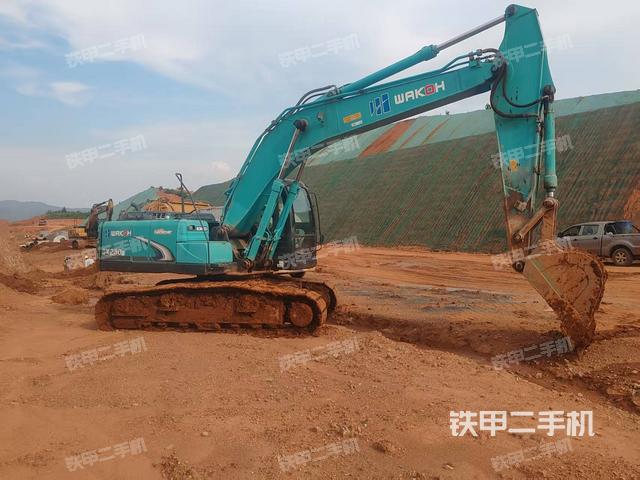 整機(jī)右后45°(整機(jī)外觀) 整機(jī)右后45°(整機(jī)外觀)