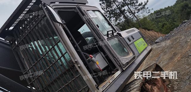 驾驶室整体（整机外观）