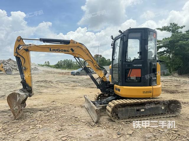 柳工9035EZTSG4挖掘機(jī)