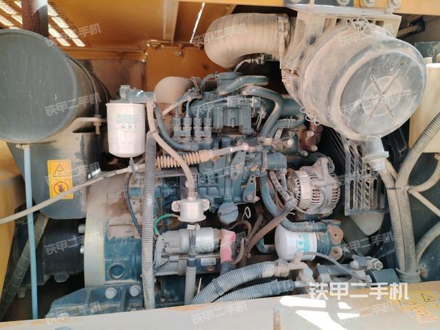 發(fā)動機(jī)室（上車部件）