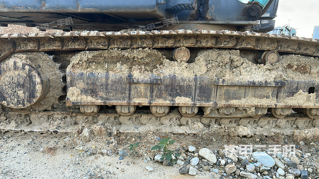 单侧履带整体（整机外观）