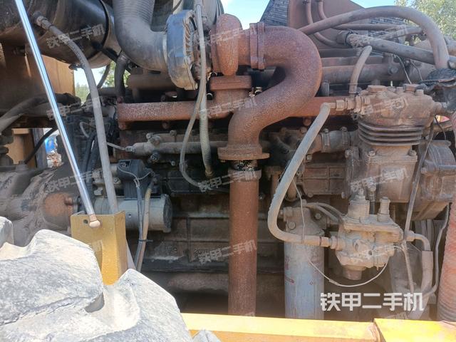 发动机(设备外观及核心部件) 发动机(设备外观及核心部件)