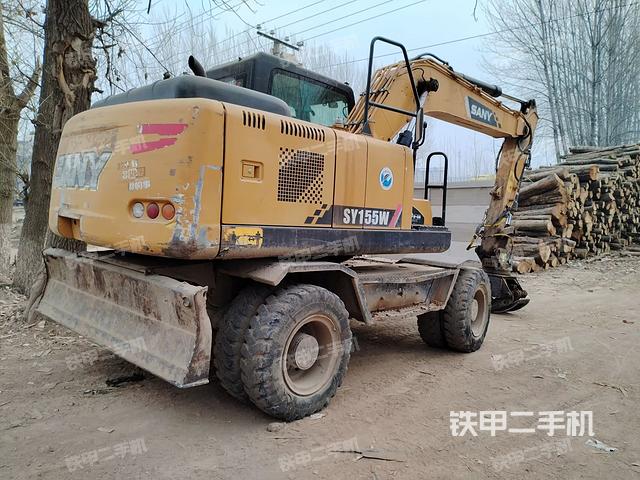 右后45(整機(jī)外觀) 右后45(整機(jī)外觀)