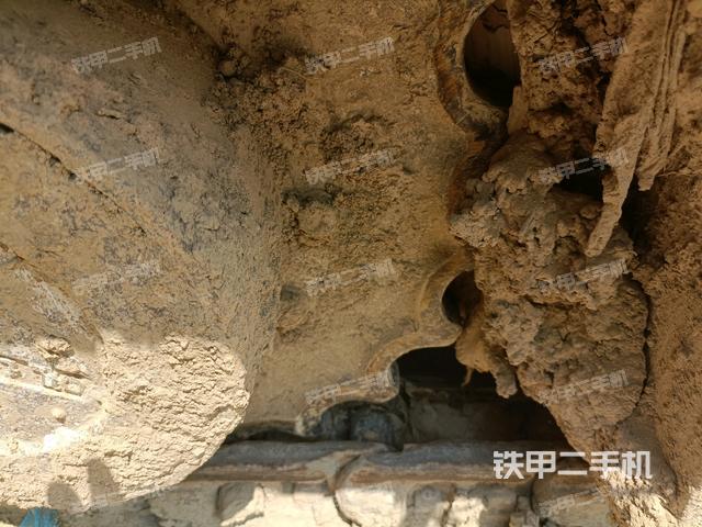 右驱动轮(行走机构) 右驱动轮(行走机构)
