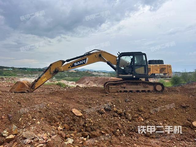 整机右后45°(整机外观) 整机右后45°(整机外观)