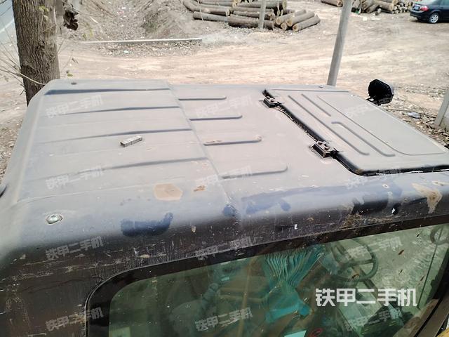 駕駛室頂部俯視(上車部件) 駕駛室頂部俯視(上車部件)