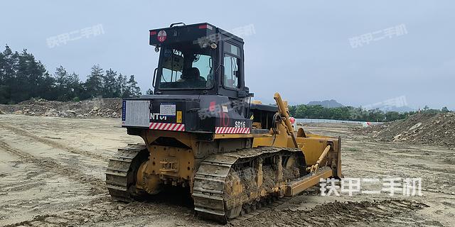 整机右后45°（设备外观及核心部件）