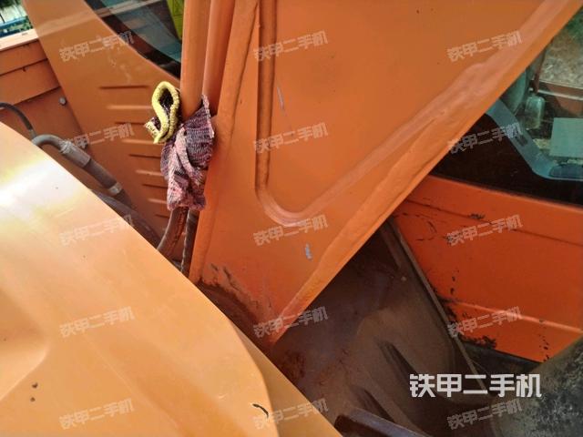 大臂根部 斜(工作和回转装置) 大臂根部 斜(工作和回转装置)