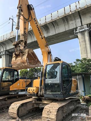 常州现代R150LVS挖掘机实拍图片