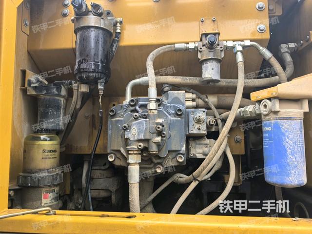 液压泵斜45 左(大件舱室) 液压泵斜45 左(大件舱室)