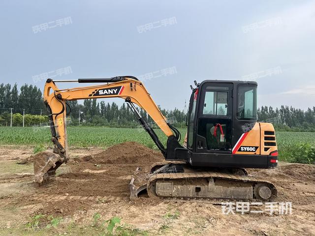 三一重工SY60C挖掘機