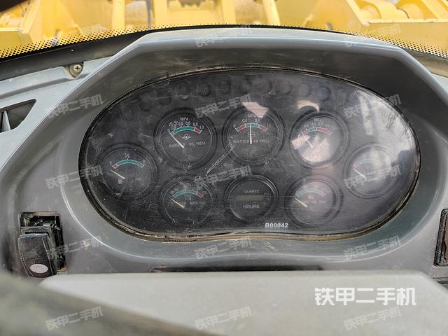 驾驶室操作台（整机外观及大件）