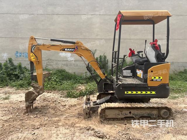 三一重工SY16C挖掘機