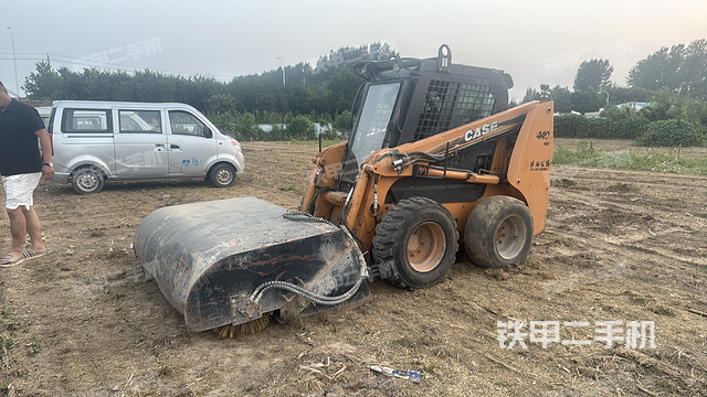 凱斯445HD滑移裝載機(jī)