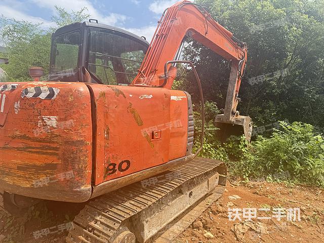 整機(jī)右后45°(整機(jī)外觀) 整機(jī)右后45°(整機(jī)外觀)