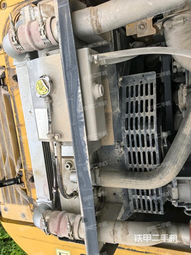 水箱+风扇特写(上车部件) 水箱+风扇特写(上车部件)