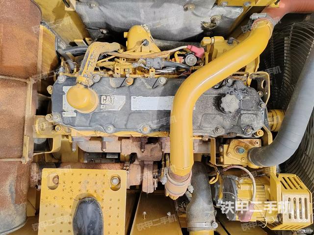 發(fā)動機整體俯視（整機外觀）