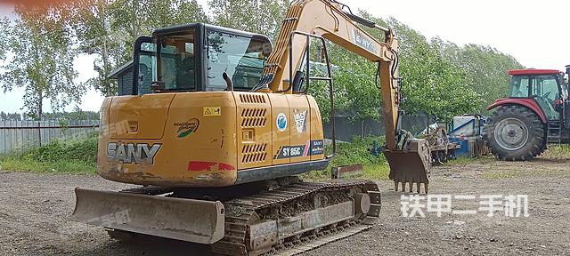 單側(cè)履帶整體（整機(jī)外觀）