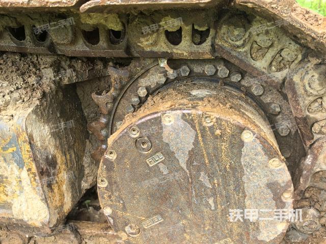 左驱动轮(行走机构) 左驱动轮(行走机构)