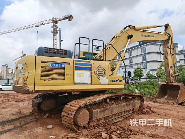 右后45(整機(jī)外觀) 右后45(整機(jī)外觀)