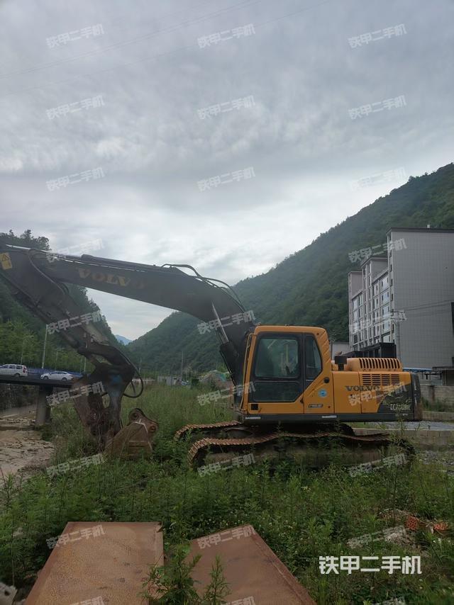 沃爾沃EC210BLC挖掘機(jī)