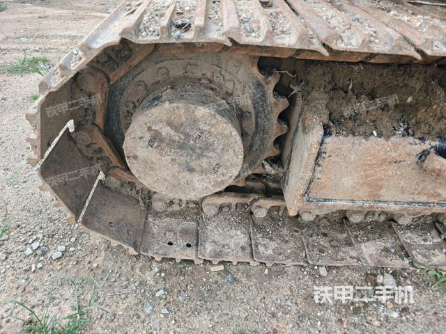 左驱动轮(行走机构) 左驱动轮(行走机构)
