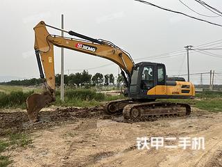 徐工XE215DA挖掘机实拍图片