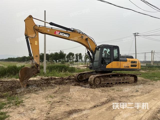 徐工XE215DA挖掘機