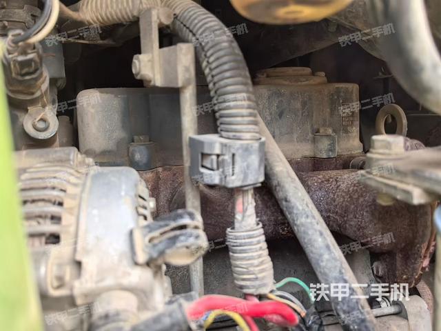 发动机整体俯视（整机外观）