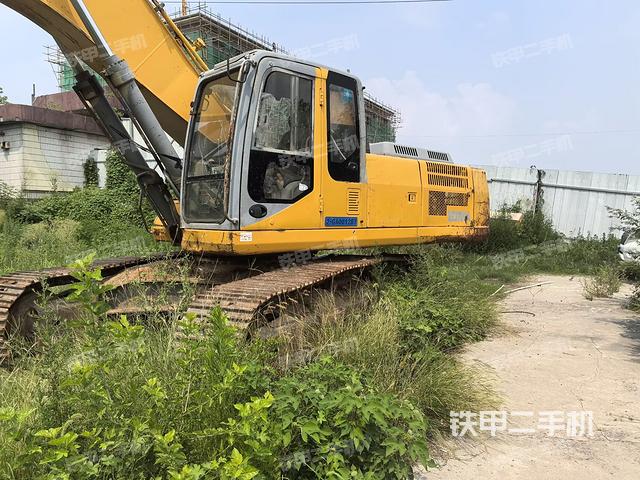 徐工XE370CA挖掘機(jī)