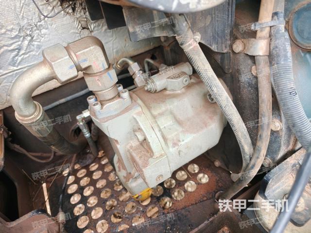 液壓泵室(大件艙室) 液壓泵室(大件艙室)