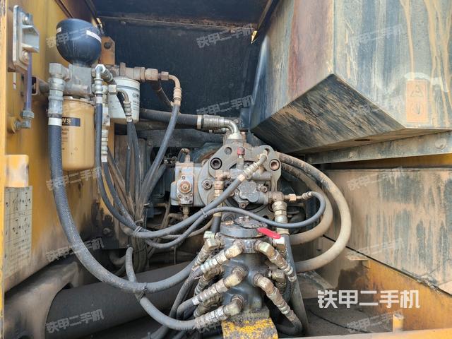 電瓶(大件艙室) 電瓶(大件艙室)