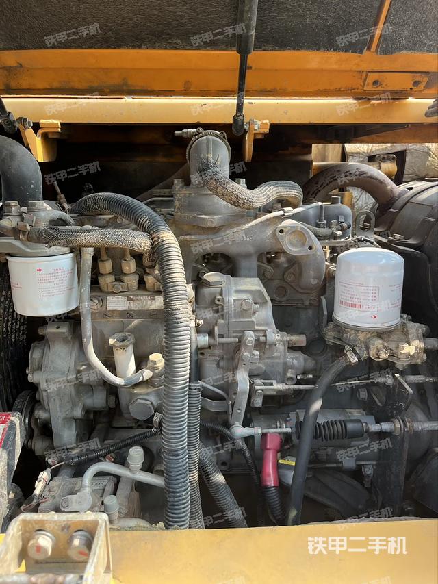 發(fā)動機整體俯視（整機外觀）