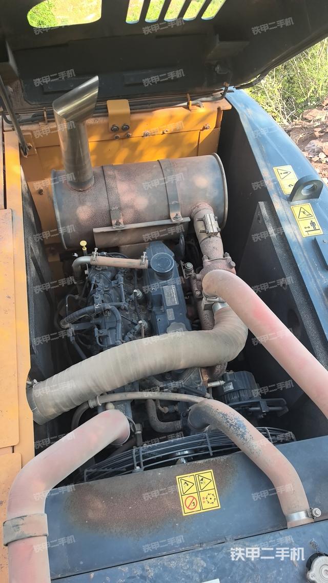 发动机整体俯视（整机外观）