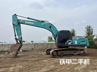 神钢SK250挖掘机实拍图片