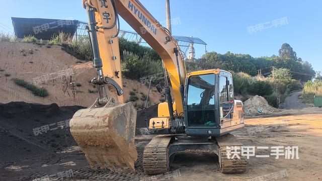 現(xiàn)代R150LVS挖掘機(jī)