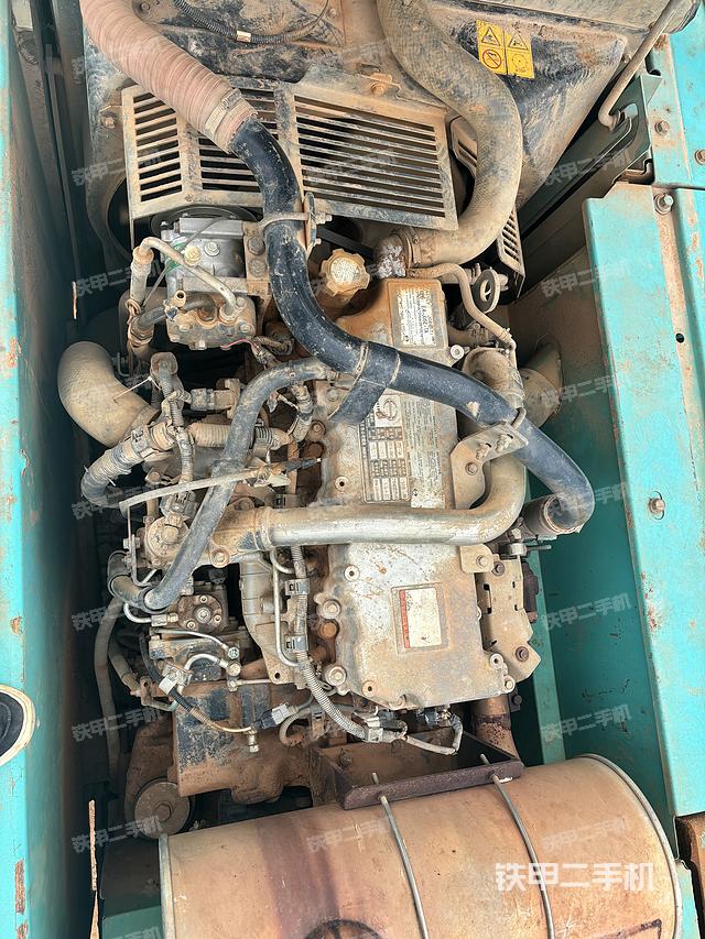 发动机整体俯视（整机外观）