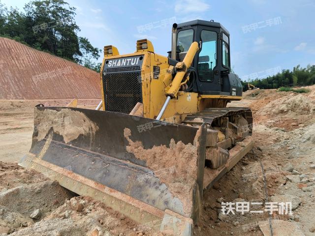 山推SD16標準型推土機