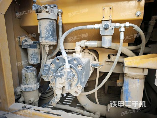 液压泵斜45 左(大件舱室) 液压泵斜45 左(大件舱室)