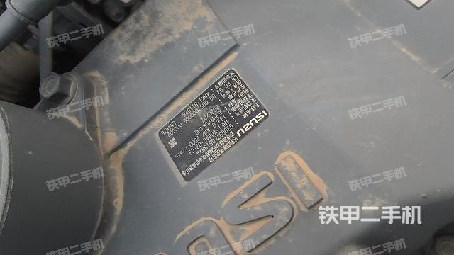 发动机整体俯视(整机外观) 发动机整体俯视(整机外观)