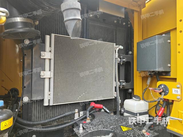 散熱器室(大件艙室) 散熱器室(大件艙室)