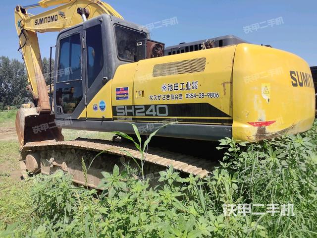 住友SH240-5挖掘機(jī)