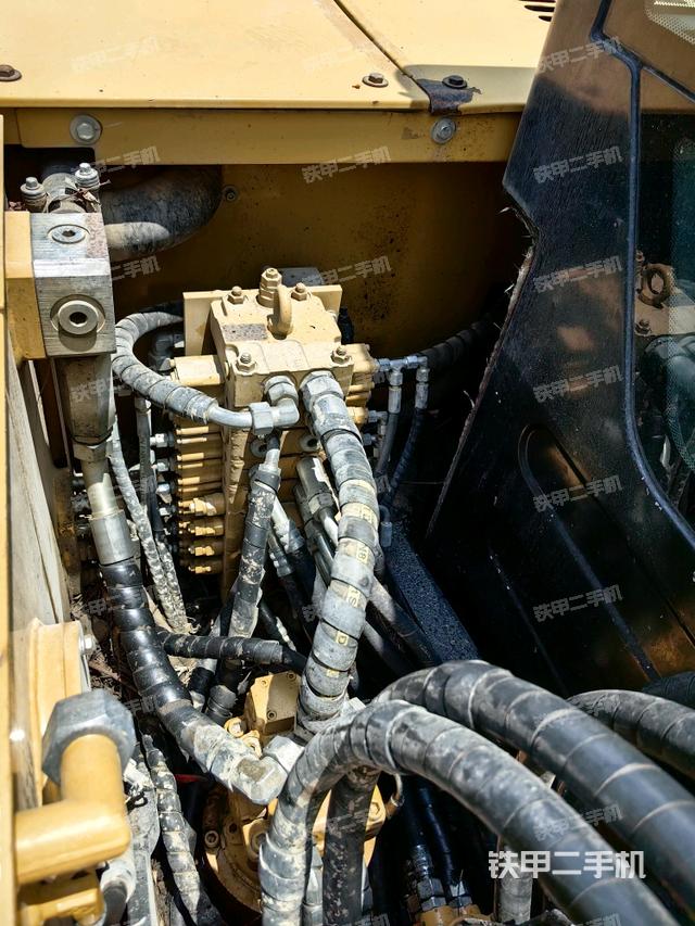 分配閥（上車部件）