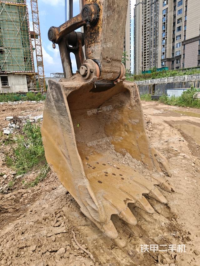 大臂根部?斜視（工作和回轉(zhuǎn)裝置）