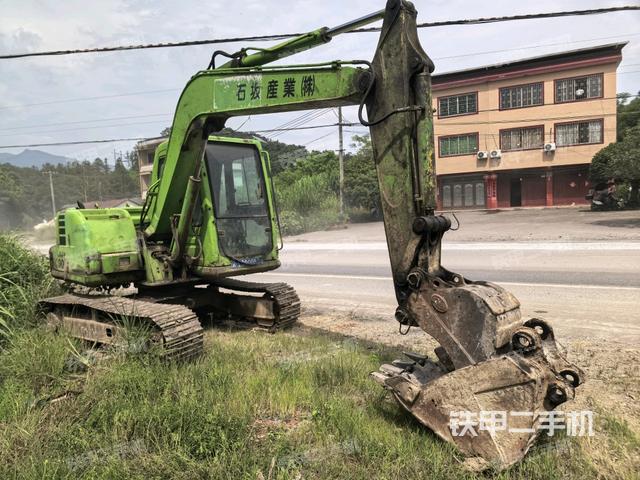 右前45(整機(jī)外觀) 右前45(整機(jī)外觀)
