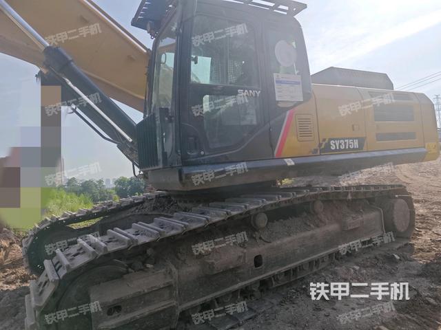 三一重工SY375H挖掘機(jī)