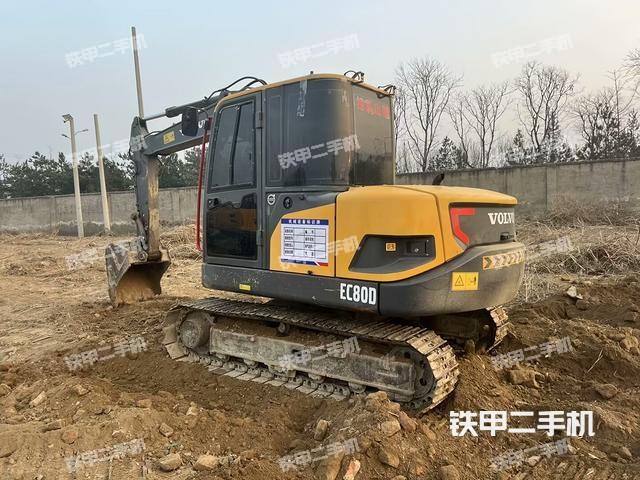 沃爾沃EC80D挖掘機(jī)