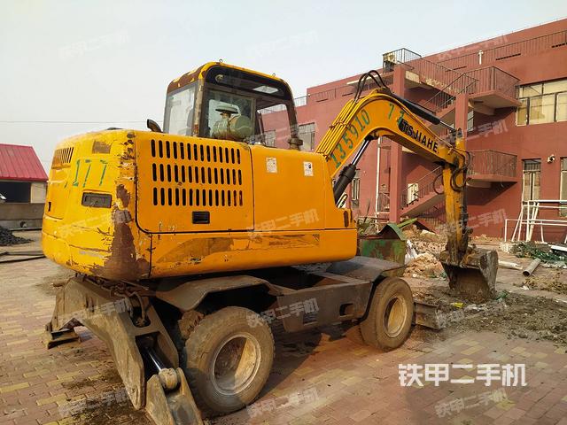 整機(jī)右后45°(整機(jī)外觀) 整機(jī)右后45°(整機(jī)外觀)